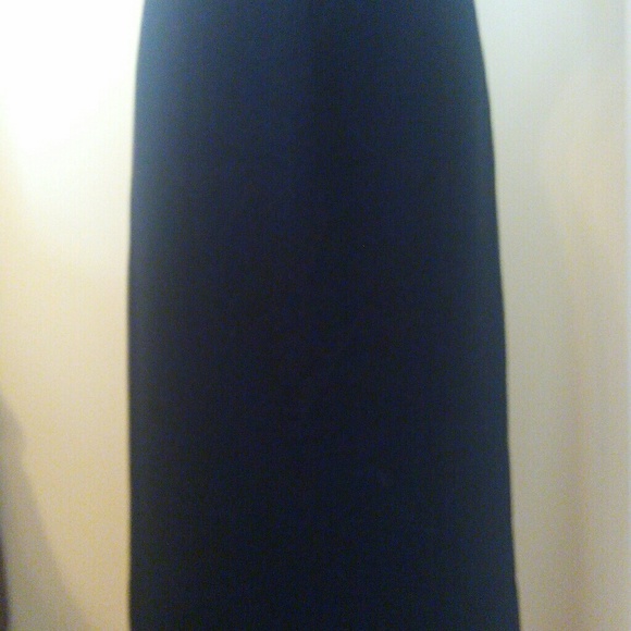Black skirt - Picture 4 of 4